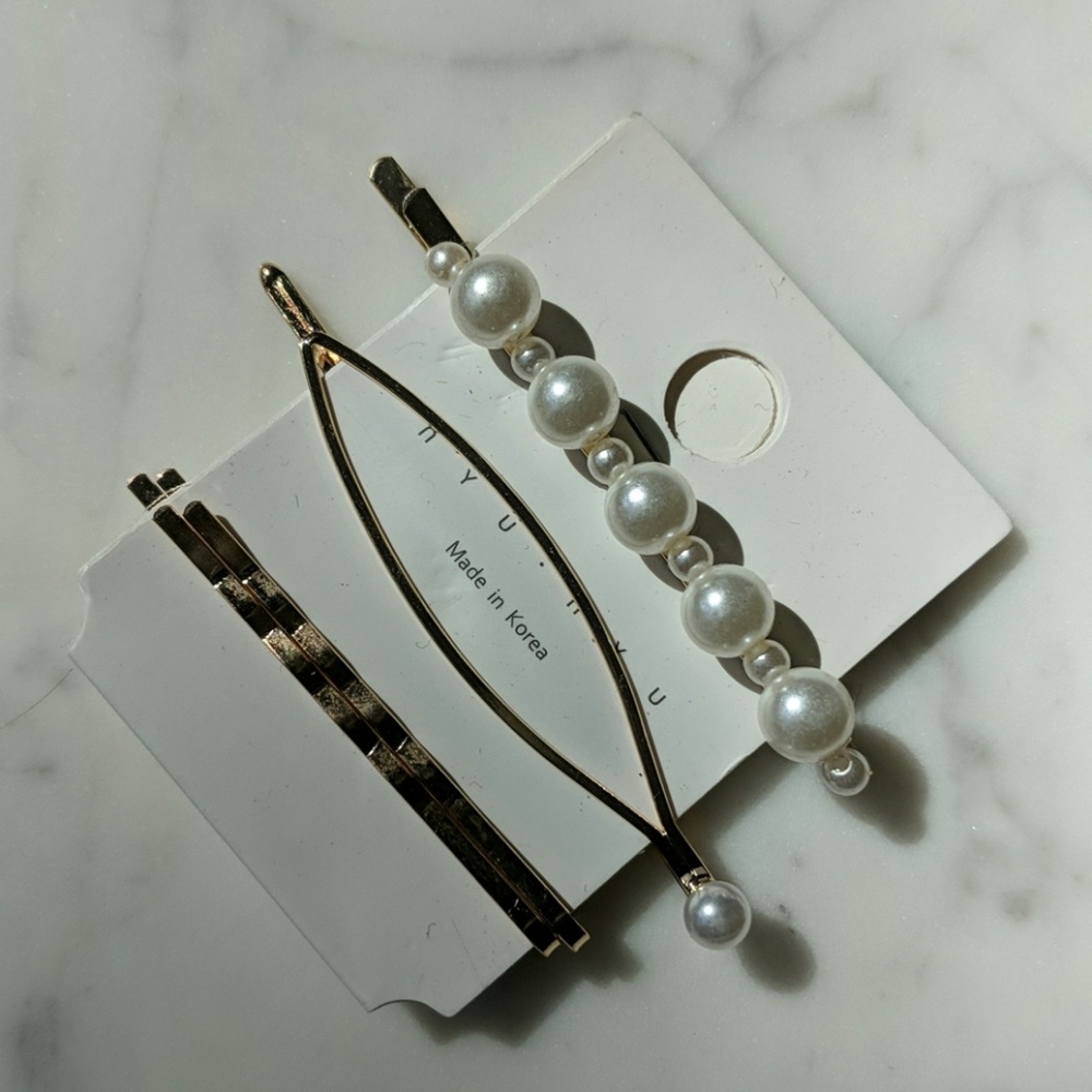 Set of 3 Pearl Barrettes Hair Clips